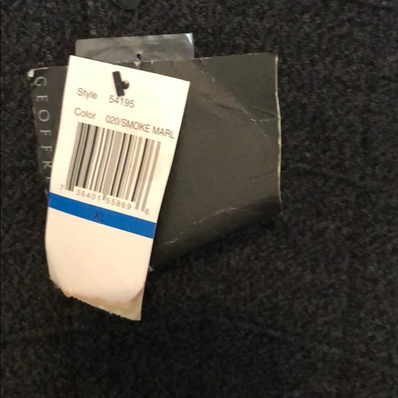 Geoffrey Beene sweater - Picture 2 of 3